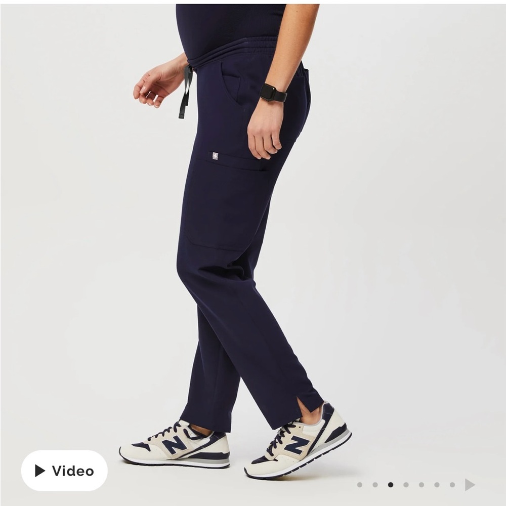 FIGS Maternity Yola Navy Scrub Bottoms